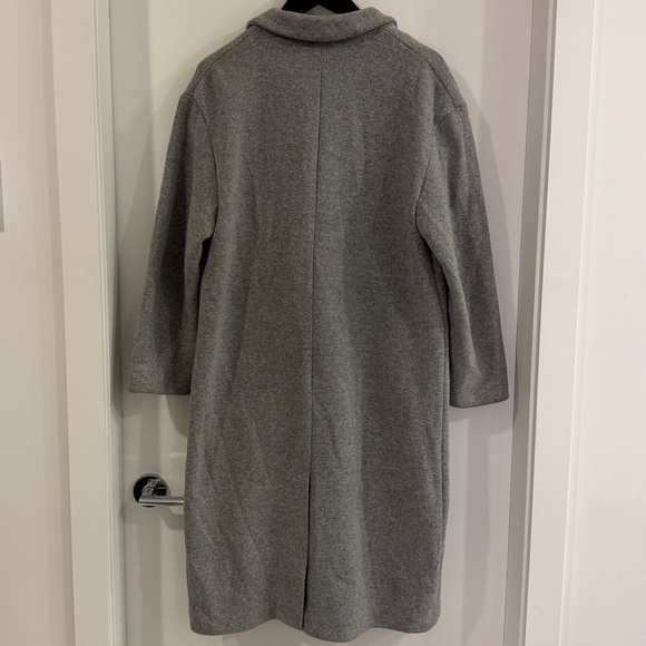 Women’s Grey Long Peacoat size S ✨ - Picture 5 of 10